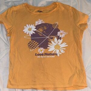 Old Navy Love Nature Graphic T